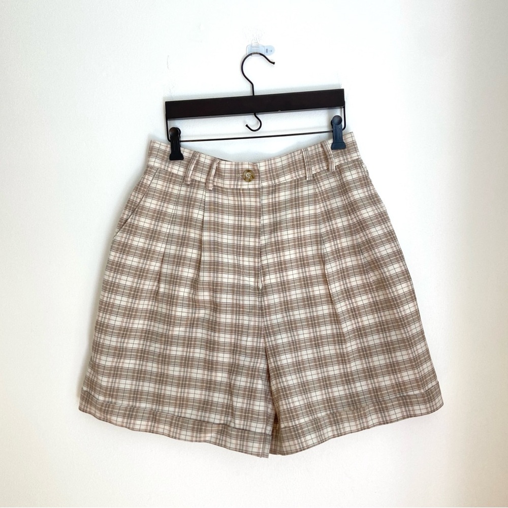 Vintage // plaid shorts